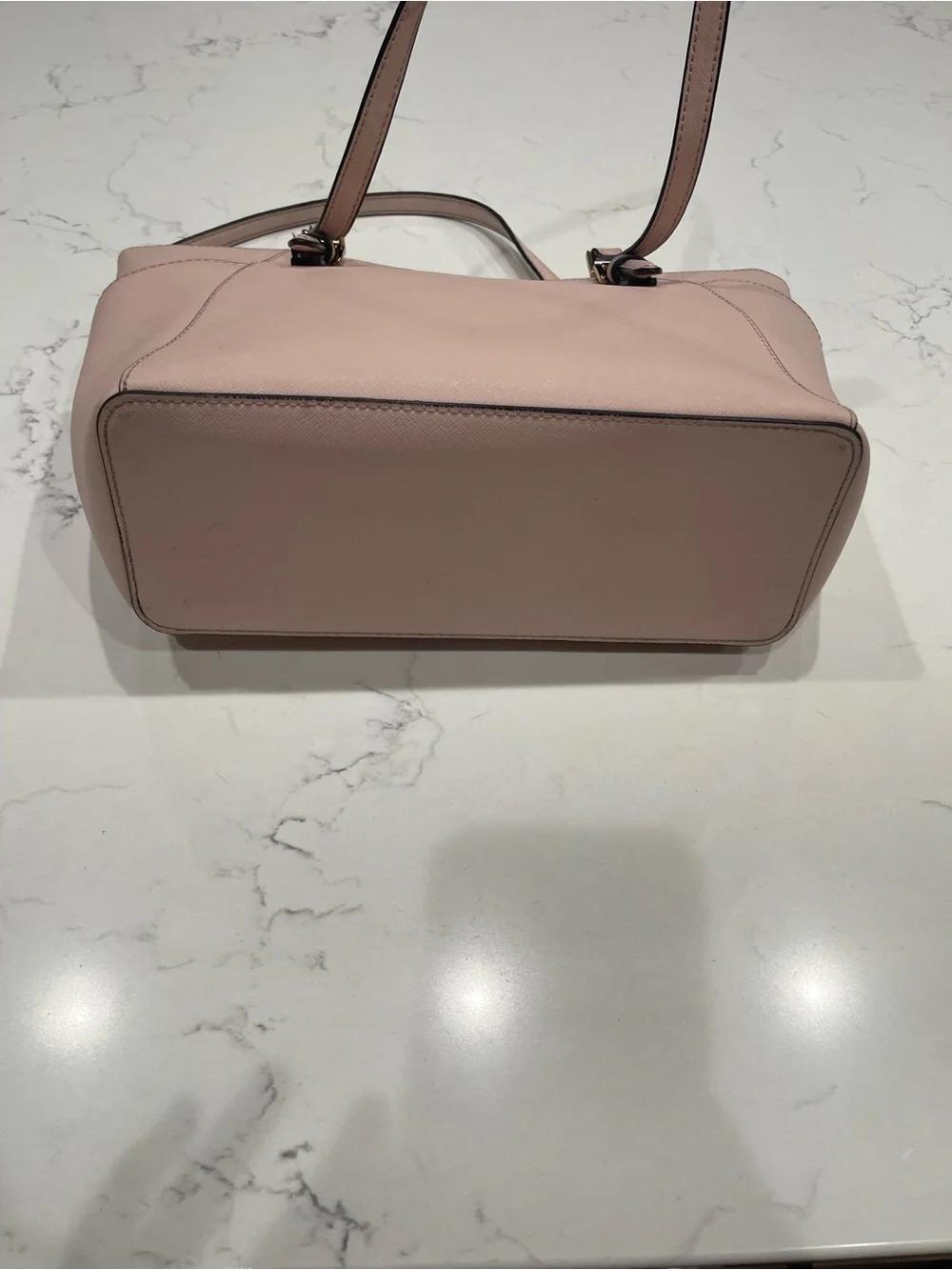 Michael Kors Blush Pink Saffiano Tote with Gold Hardware - Picture 8 of 11